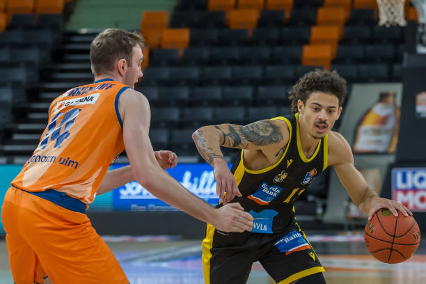 书上的传奇 书上的传奇