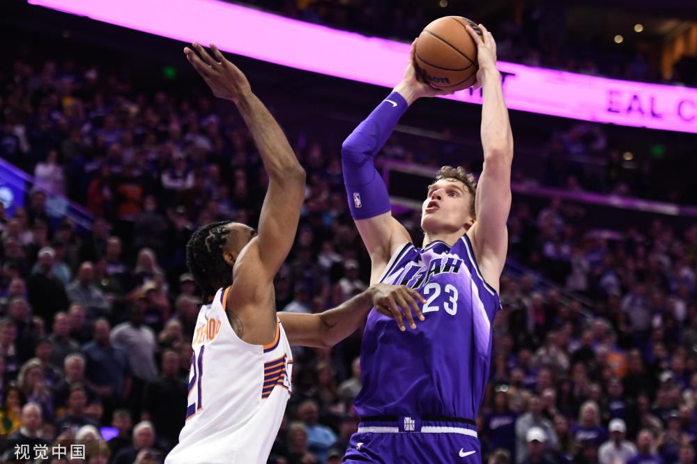 通过突然变 通过突然变